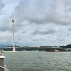 Raja Isteri Pengiran Anak Hajah Saleha Bridge