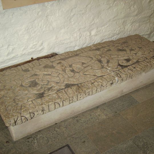 Östergötlands runinskrifter Fv1958;252