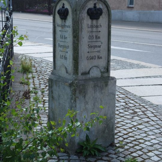 Kgl.-sächs. Postmeilenstein Chemnitzer Straße