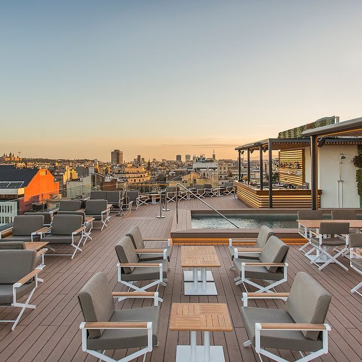 La Dolce Vitae at Majestic Hotel