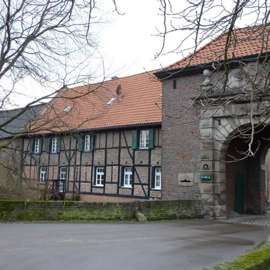 Rittersitz Groß-Winkelhausen