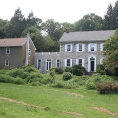 Rhoads-Lorah House and Barn