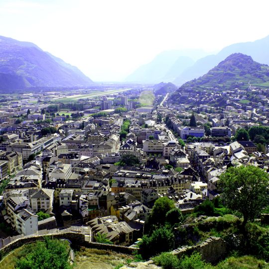 Ville, station / ville néolithique / moderne