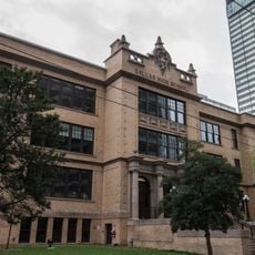 Dallas High School