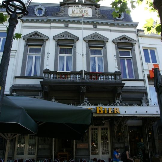 Vrijthof 8, Maastricht