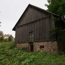 Saimniecības ēka ar pagrabu