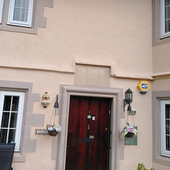 30 Earl Haig Gardens, Trinity, Edinburgh