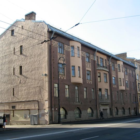 Kollan House, Bolshoi Prospekt