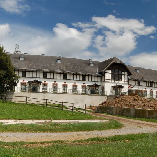 Lehr- und Forschungsgut Kremesberg