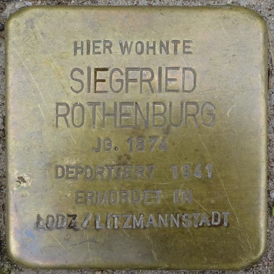 Stolperstein en memoria de Siegfried Rothenburg