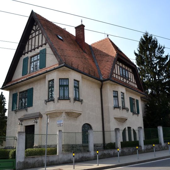 Prečerpávacia stanic. Oslí vrch, múr oporný