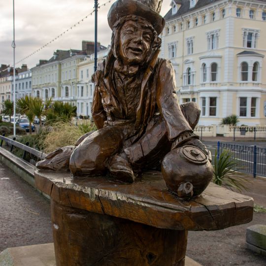 Mad Hatter statue, Llandudno
