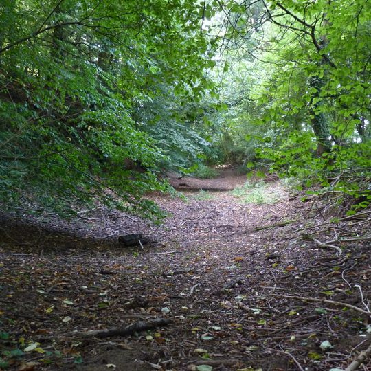 Vestiges du camp antique du Castel Dû à Langoat