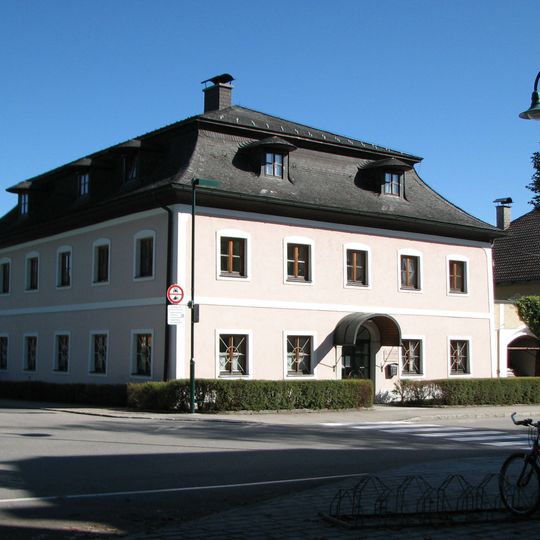 Wohnhaus, Arzthaus