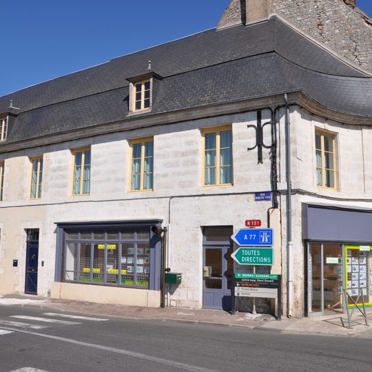 Maison, 2 quai Maréchal-Foch