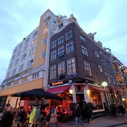 Haus mit einfachem klokgevel