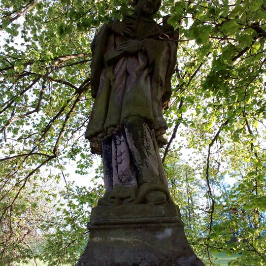 Sloup se sochou svatého Jana Nepomuckého