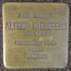 Stolperstein en memoria de Alfred Bielefeld