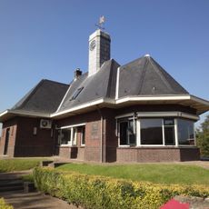 Sluiskantoor annex garenskantoor Julianasluis