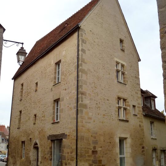 Maison pointue