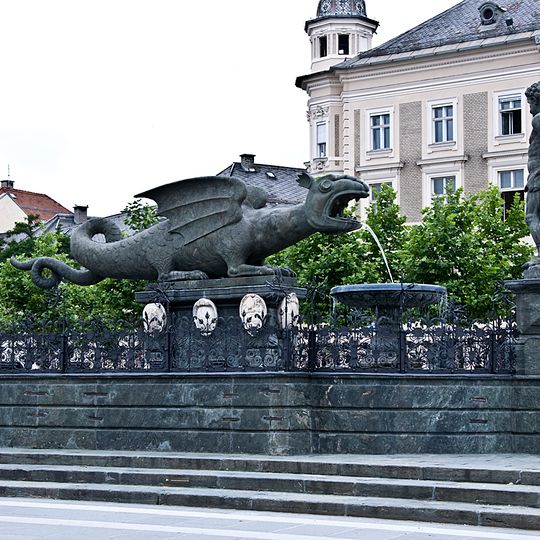 Lindwurmbrunnen