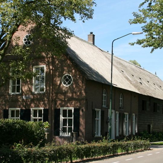 Provincialeweg Noord 18, Almkerk