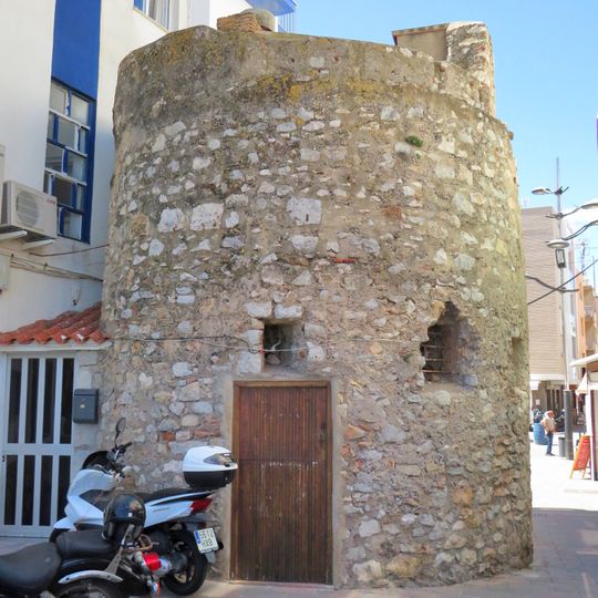 House at 21 De la Mar avenue