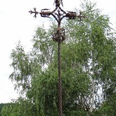 Croix de chemin de Sauveterre-la-Lémance