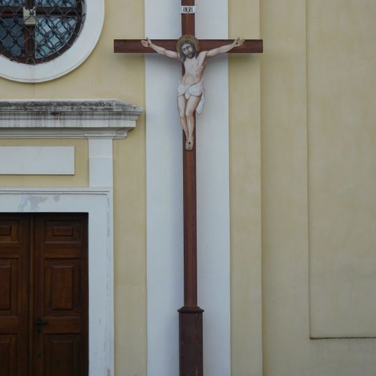 Cross in front of the Church of the Exaltation of the Holy Cross in Koloděje