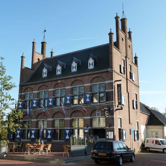 Voorm. gemeentehuis