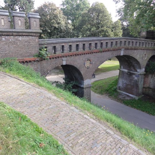 Voetgangersbrug Hunnerpark