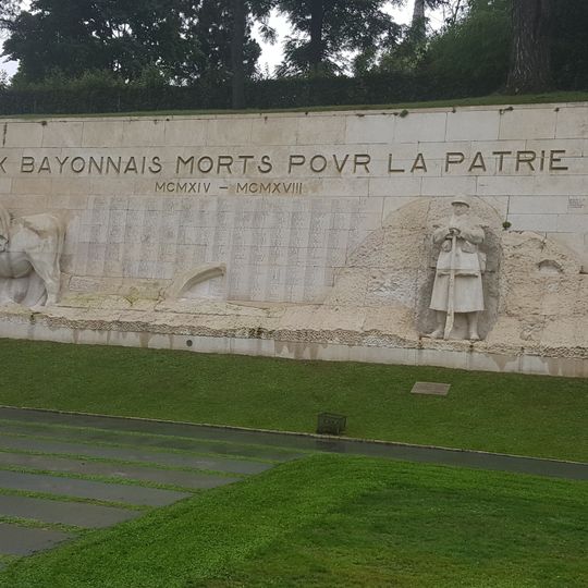 Monument aux morts de Bayonne