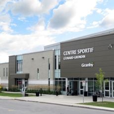 Centre sportif Léonard-Grondin