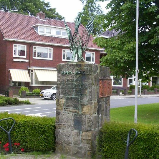 Monument aan de Prins Bernhardstraat