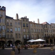 Maison, 41, 43 place Saint-Louis