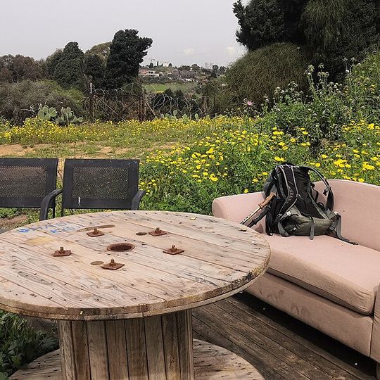 זולה עם נוף יפה לכיוון מערב