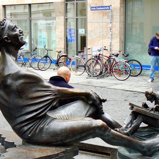 Zither-Reinhold-Brunnen