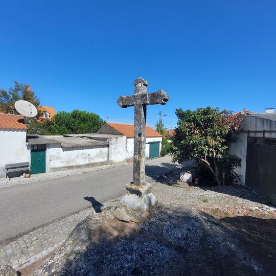 Cruzeiro em Évora de Alcobaça