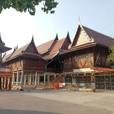 Wat Phraya Yat
