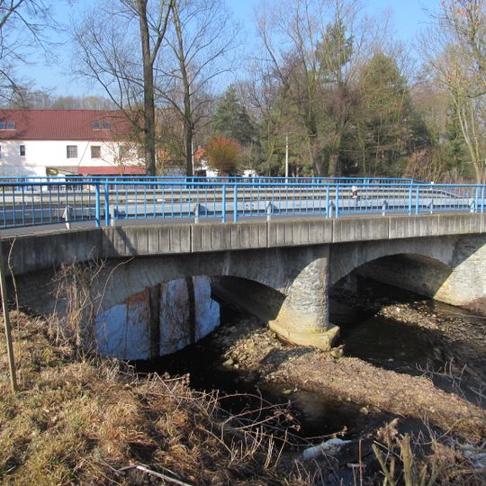 Stone bridge in Rvenice