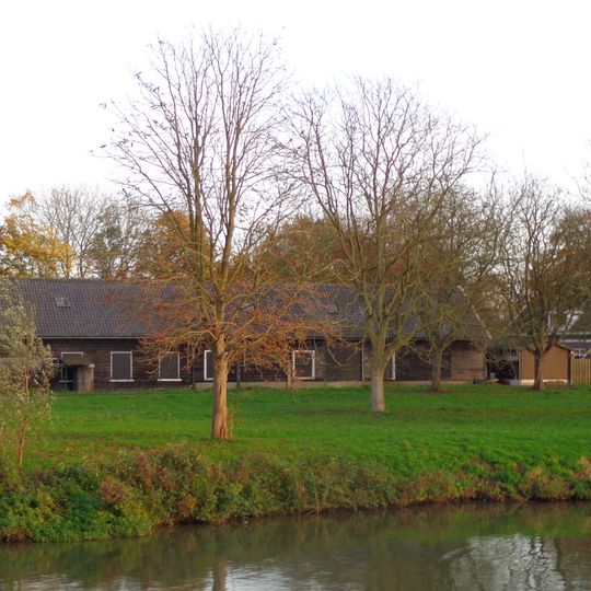 Batterijen aan de Overeindseweg, artillerieloods