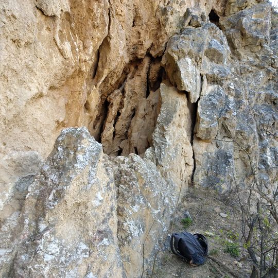 Kis-Strázsa-hegyi dripstone fissurecave