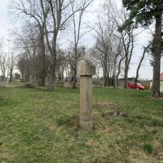 Boží muka na křížové cestě Nalžovské Hory - 1. zastavení