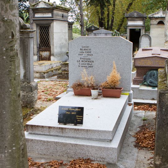 Grave of Blanco