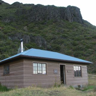 Kapalaoa Cabin