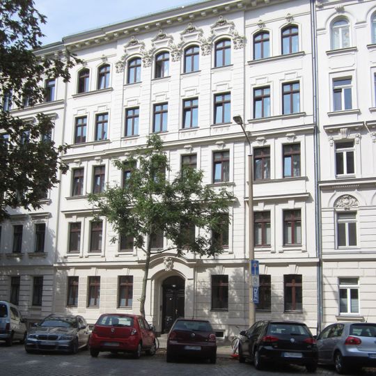 Miethaus Johannisallee 12