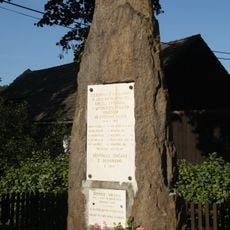 Památník obětem 1. a 2. sv. války v Dlouhém