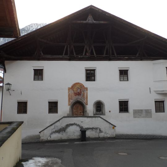 Bürgerhaus mit Wandmalerei