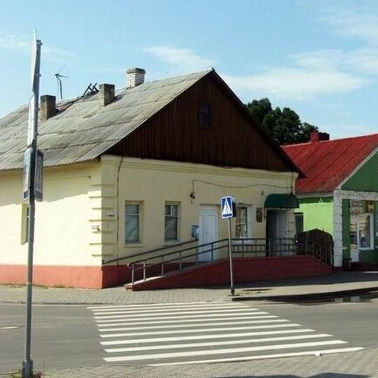 1 Maja Street 1, Iŭje