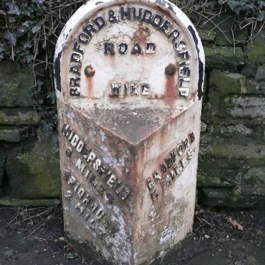 Milestone Near To Junction With Leeds Road At Se 148258